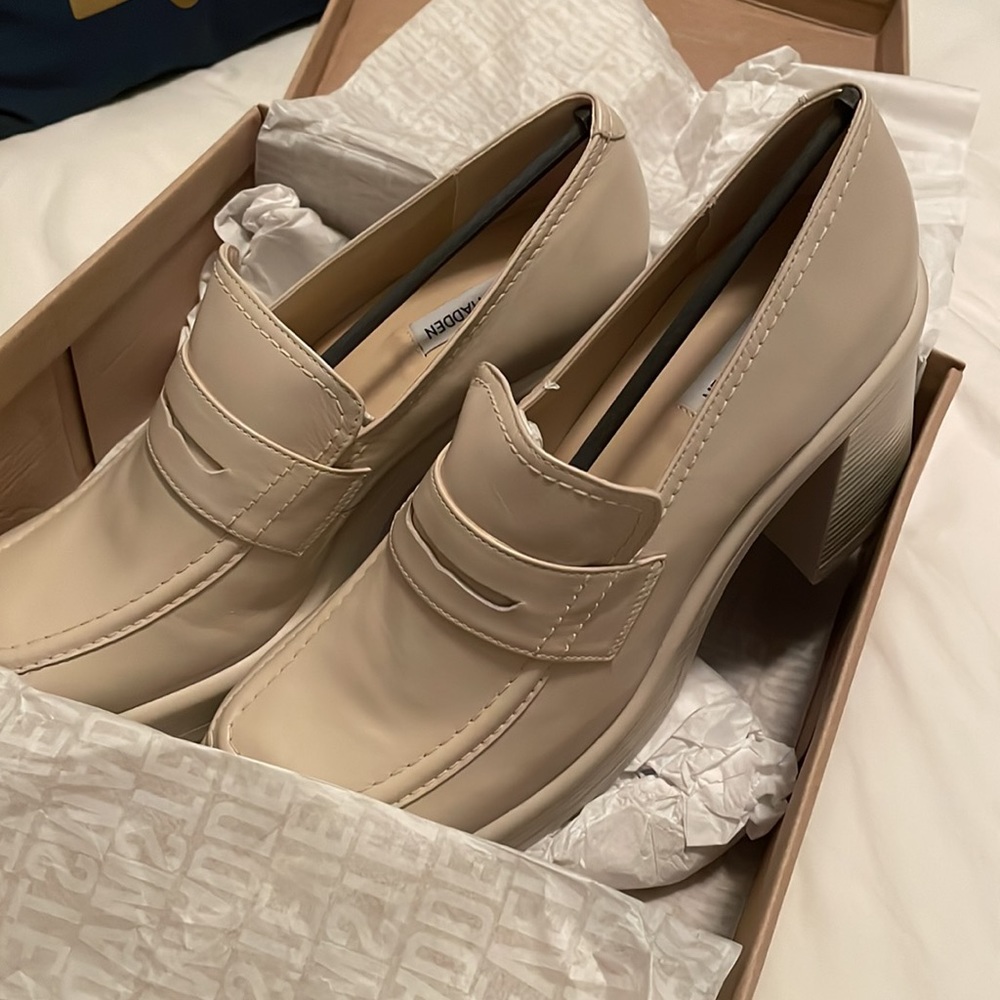 Fulfill Platform Loafer- BRAND NEW/NEVER WORN